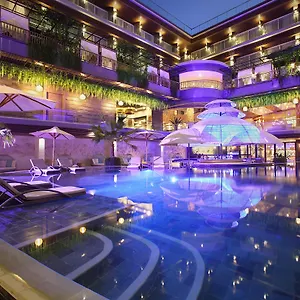5* Resort The Crystal Luxury Bay Nusa Dua